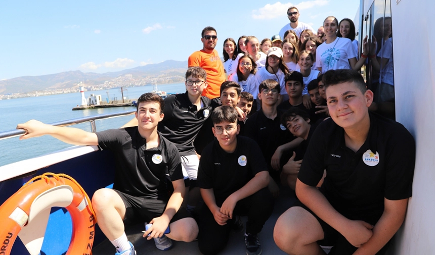 Anadolu Yıldızlar Ligi Voleybol Türkiye Birinciliği İzmir'de düzenlenecek
