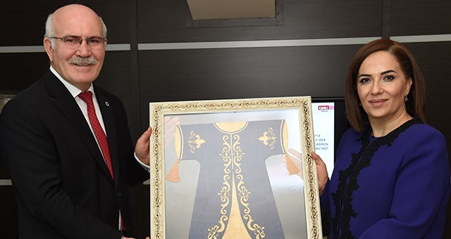 Uşak’ı Tanıtacak Ürünlerin Tasarımını Uşak Üniversitesi Üstleniyor
