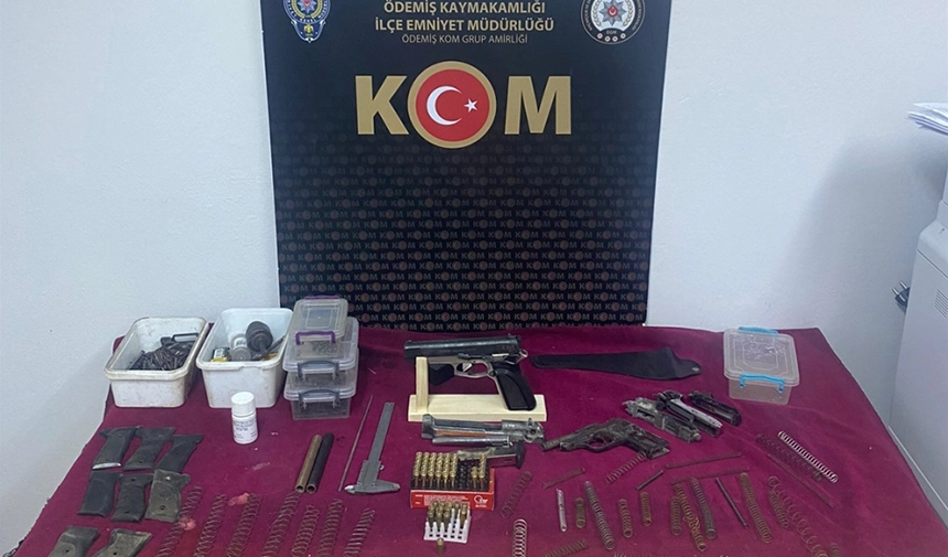 Kurusıkı tabancaların namlularını açıp satan şüpheli yakalandı