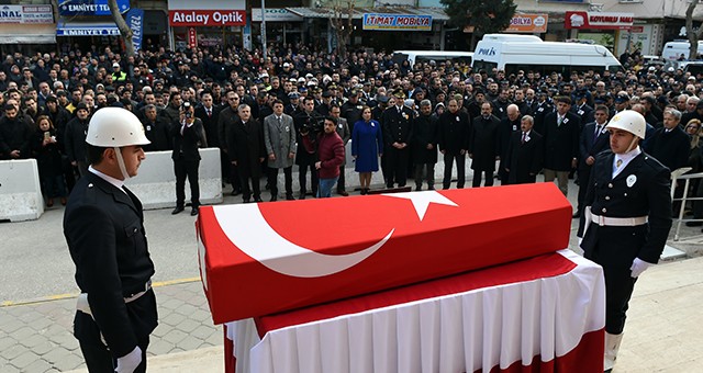 Şehit Polis Memuru İçin Tören Düzenlendi