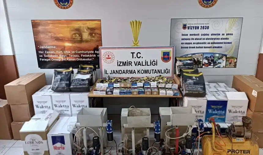İzmir'deki Tütün Kaçakçılığı Operasyonunda Gözaltına Alınan 2 Kişi Tutuklandı