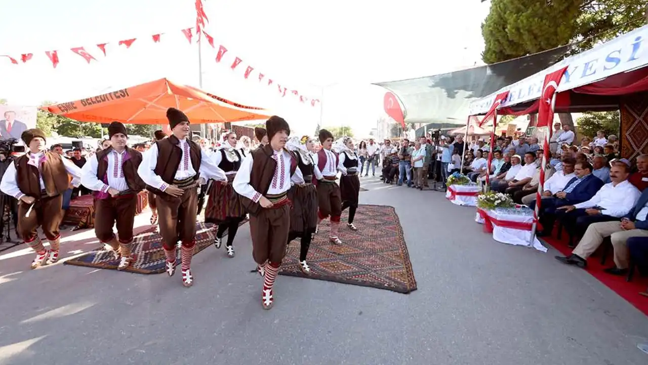 25. Uluslararası Eşme Kilim, Kültür ve Sanat Festivali Başlıyor. İşte Detaylar