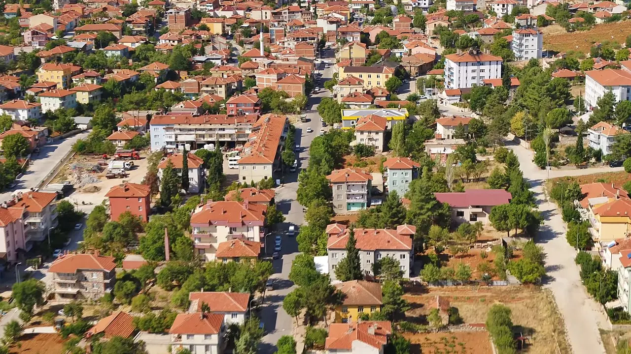 Karahallı Nerenin İlçesi, Nerede? İşte Tarihçesi...