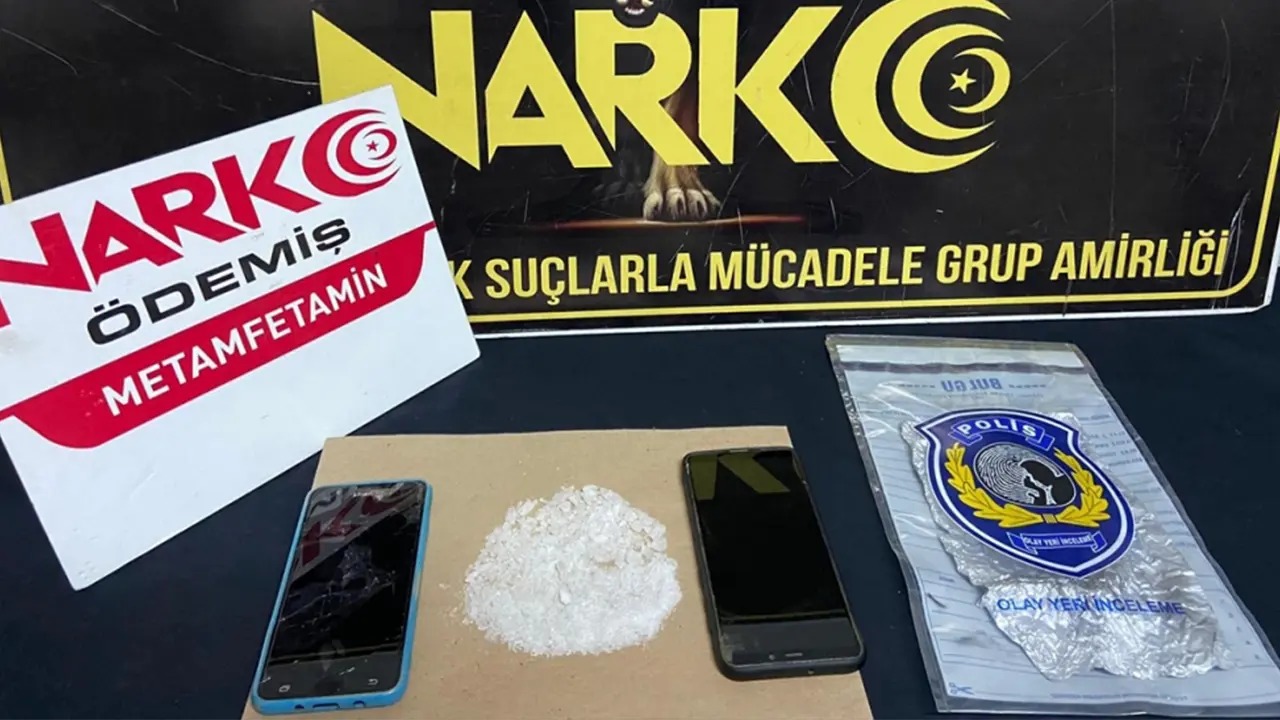 50 Uyuşturucu Operasyonu Yapıldı.. 25 Kişi Tutuklandı