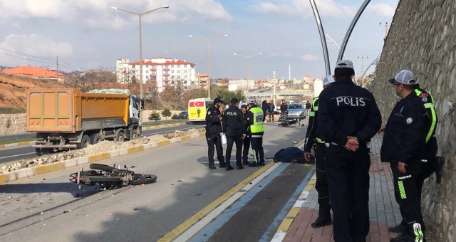 Trafik Polisi, Görevli Gittiği Kaza Yerinde Oğlunun Ölüm Haberini Aldı