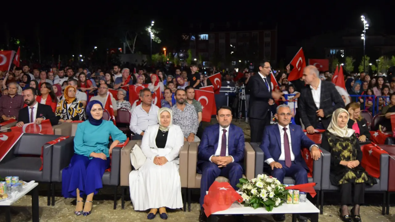 Kütahya Millet Bahçesi Düzenlenen Törende Açıldı