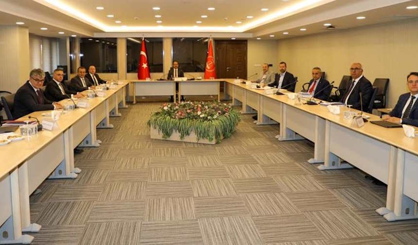 Memur ve emeklinin zam oranı açıklandı: 2024-2025 yılı memur zam oranı ilk 6 ay için yüzde 15! İşte güncel maaş tablosu…