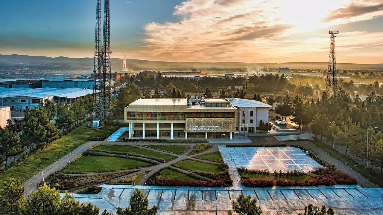 TÜİK açıkladı: Uşak dış ticaret verilerinde eksi verdi! Kendi bölgesinde ihracatı ve ithalatı azalan tek il...
