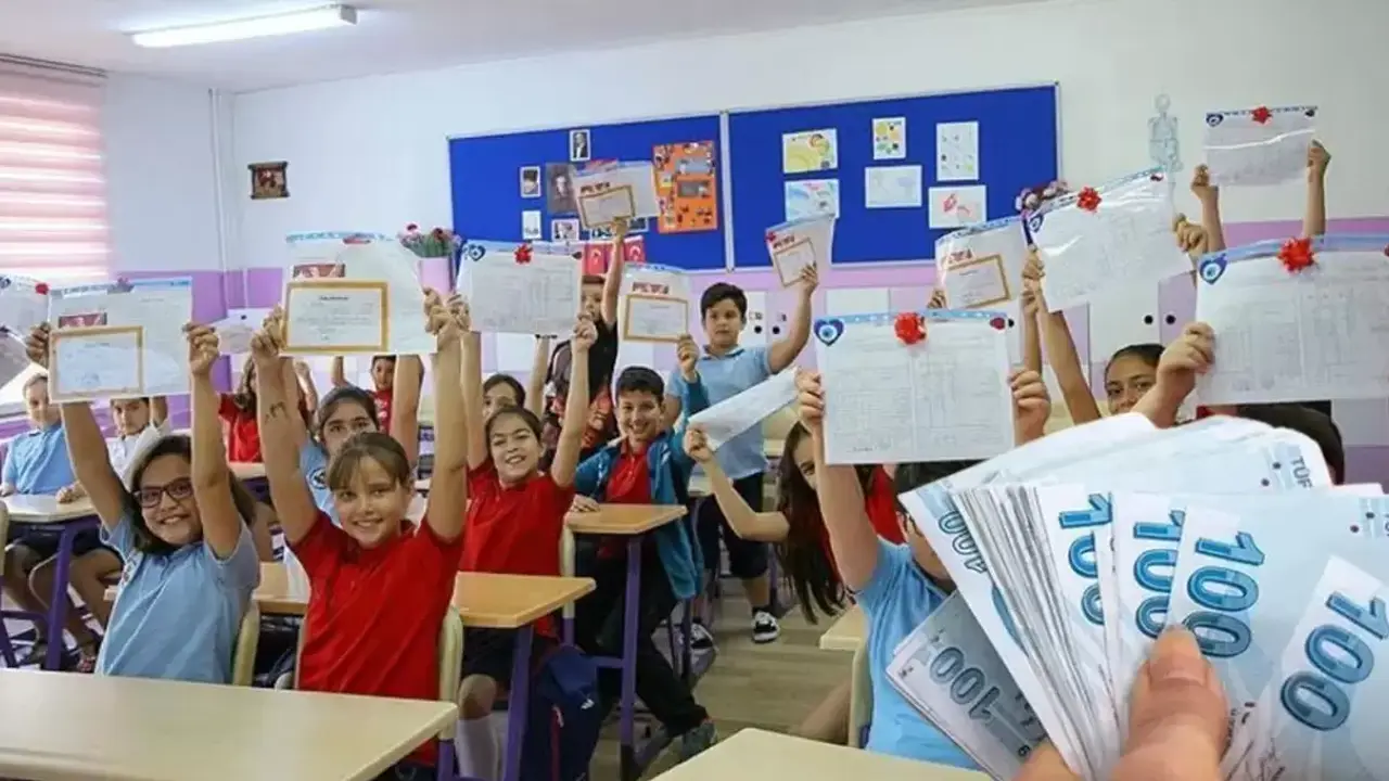 Uşak öğrenci yardımı müjdesi bakanlıktan geldi: 470 TL ödenecek! Tek şart…