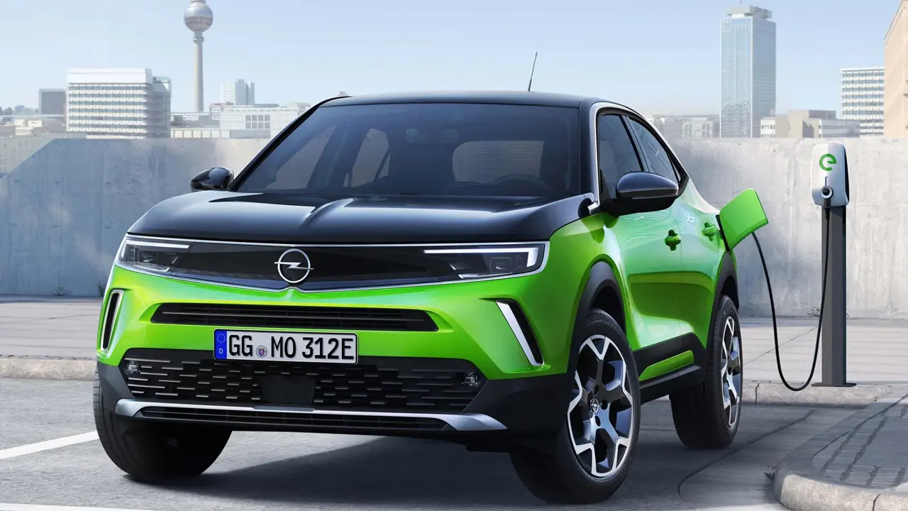Opel’in Mokka ve Corsa’dan sonraki tamamen elektrikli modeli Astra ile tanışın! Türkiye fiyatı ne kadar?