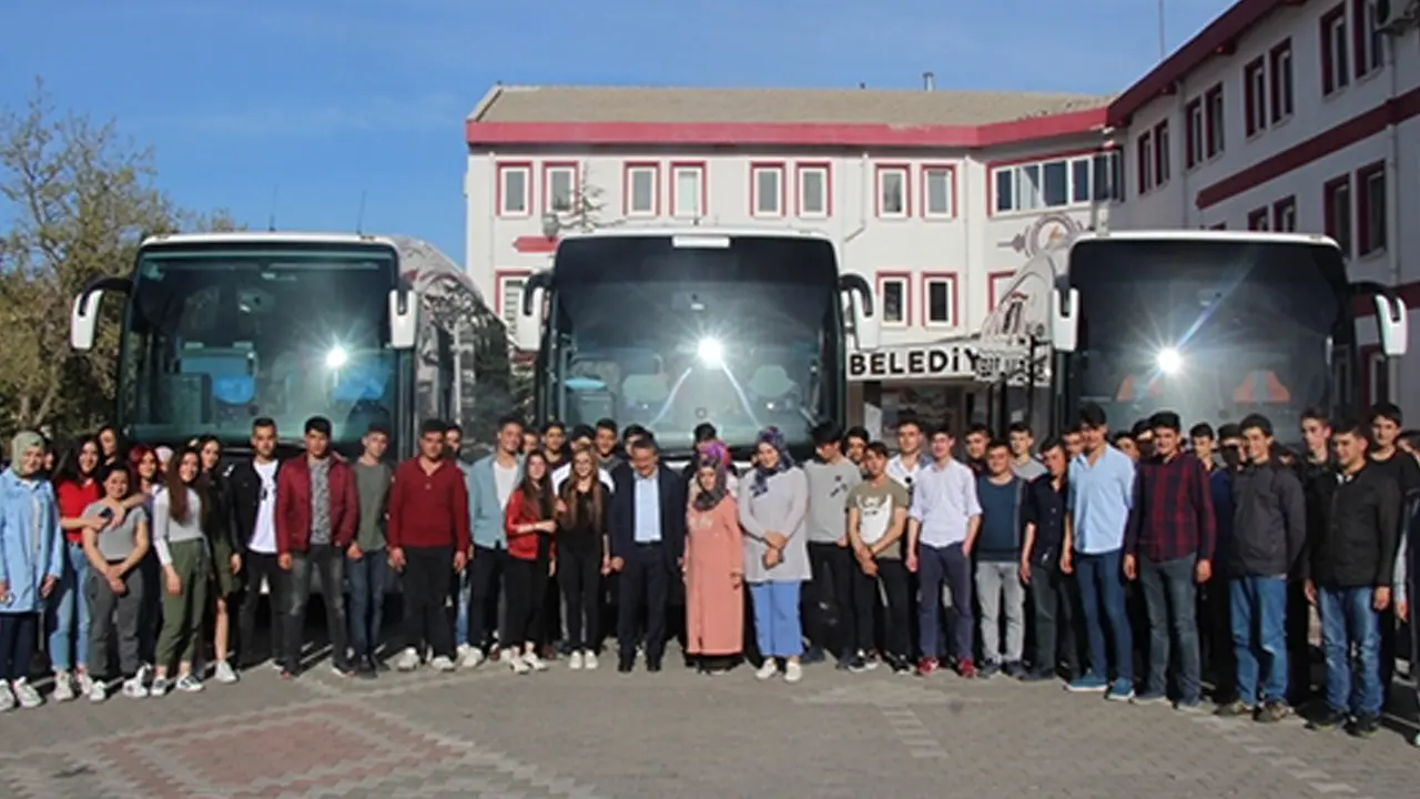 Öğrencilere Sevindirici Haber! Tam Olarak 1.000 TL Eğitim Desteği Verilecek