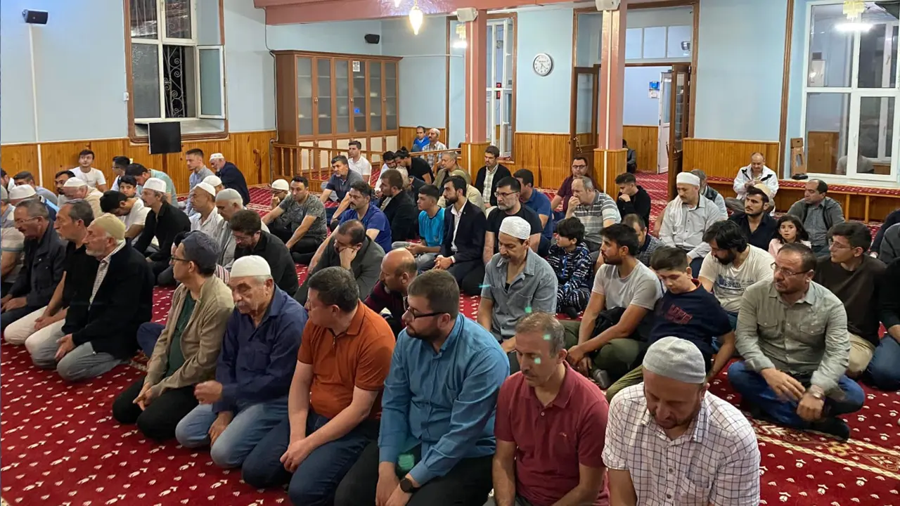 Tüm Türkiye'de ‘sabah namazı buluşması’ gerçekleştirildi
