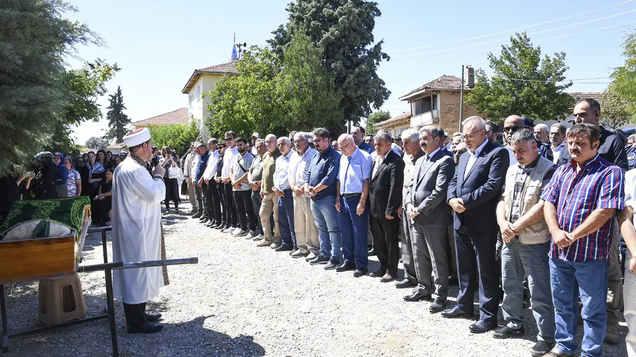 Uşak'lı gazeteci Ali Osman Aşçı toprağa verildi