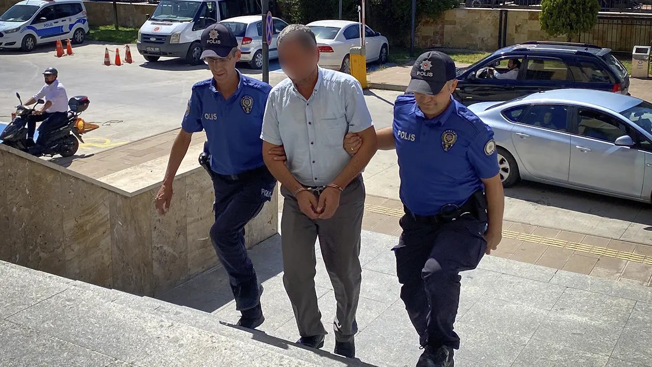 2 arkadaşın ölümüne yol açan kamyonetin sürücüsü tutuklandı