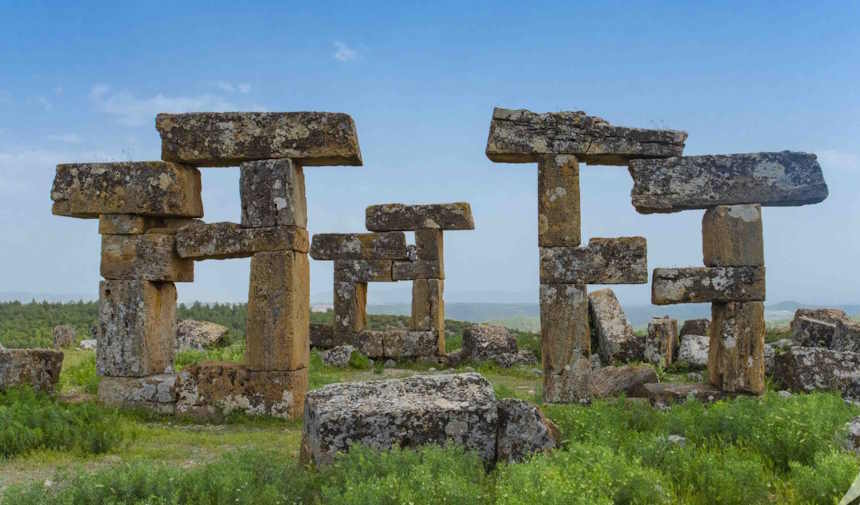 Uşak Blaundos Antik Kenti ile Tarihi Keşfedin