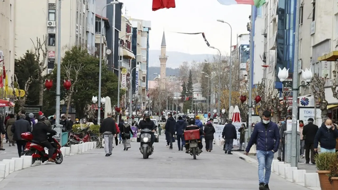 Uşak’ta Covid'in son varyantı Eris'e rastlandı mı?