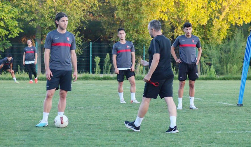 Uşakspor TD. Nazıl Gülay, Yeni Transferler Hakkında Açıklamalarda Bulundu
