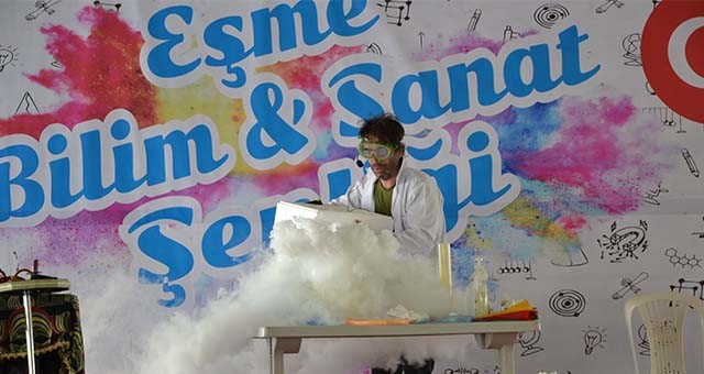 Eşme'de 'Bilim ve Sanat Şenliği'