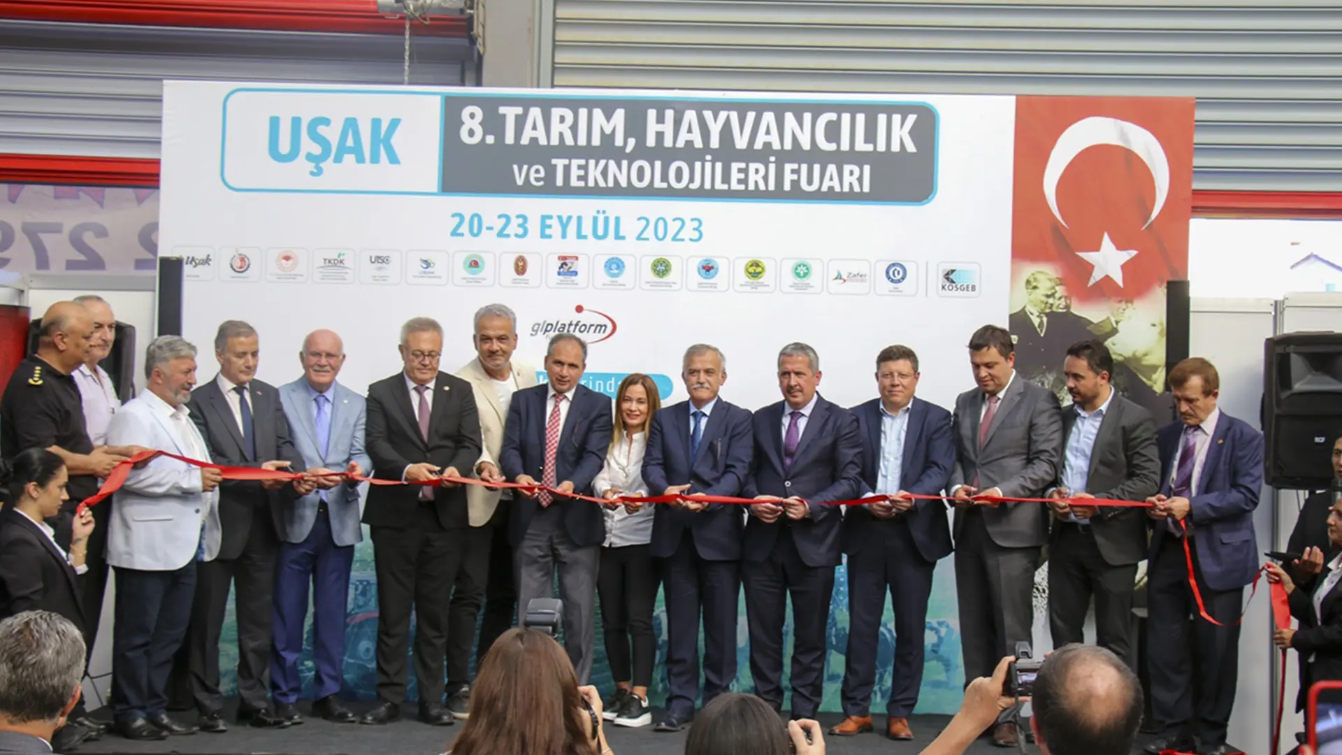 Uşak 8. Tarım, Hayvancılık ve Teknolojileri Fuarı kapılarını açtı
