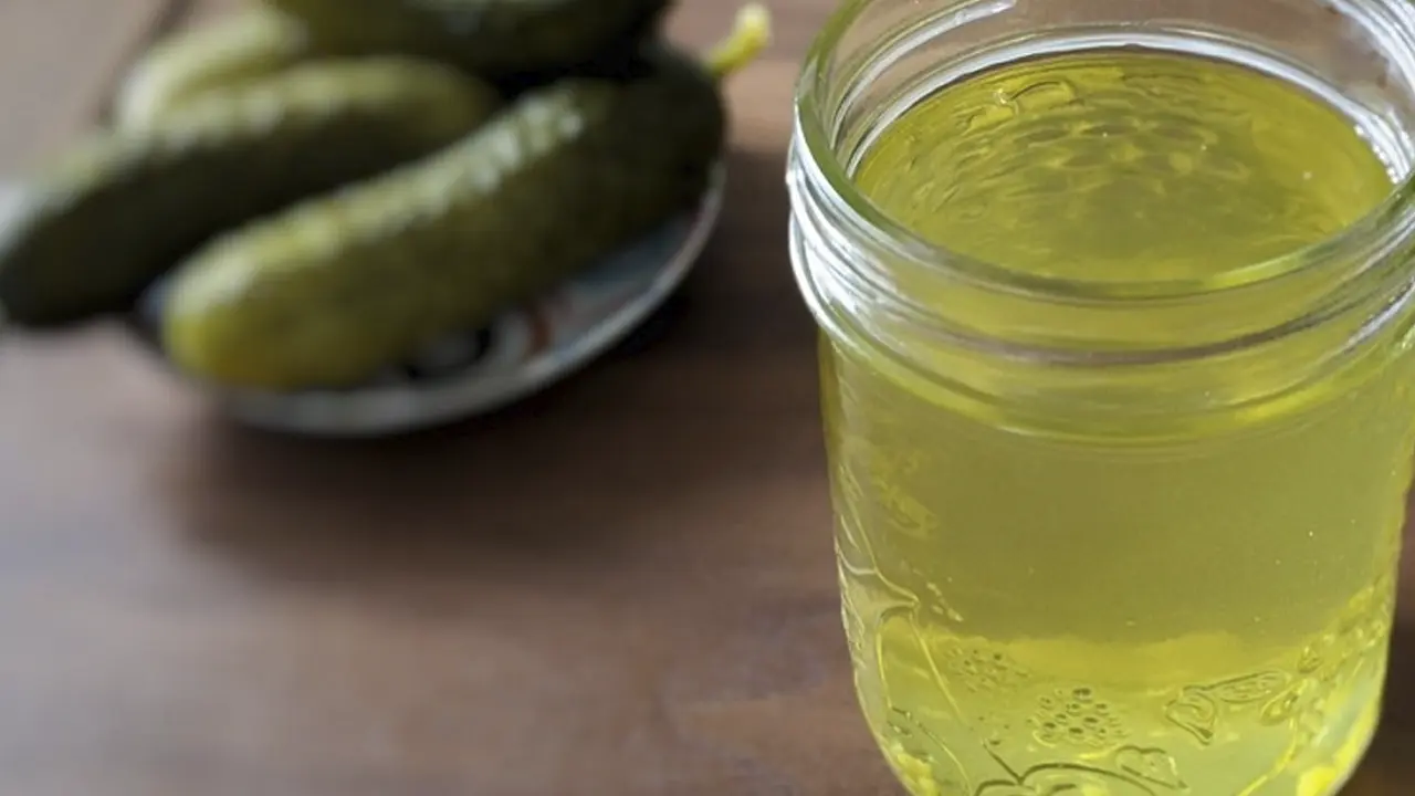 Turşu suyunun bilinmeyen faydaları ağzınızı açık bırakacak! Gizli şifa kaynağı