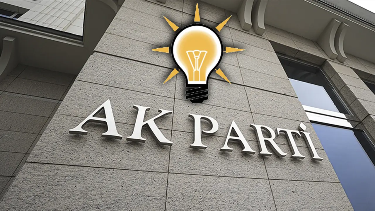 AK Parti Eşme İlçe Başkanı Süleyman Başar, görevinden istifa etti