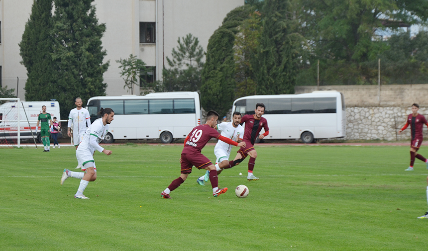 Uşakspor Amedspor Karşısında Soyunma Odasına 2-0 Geride Girdi