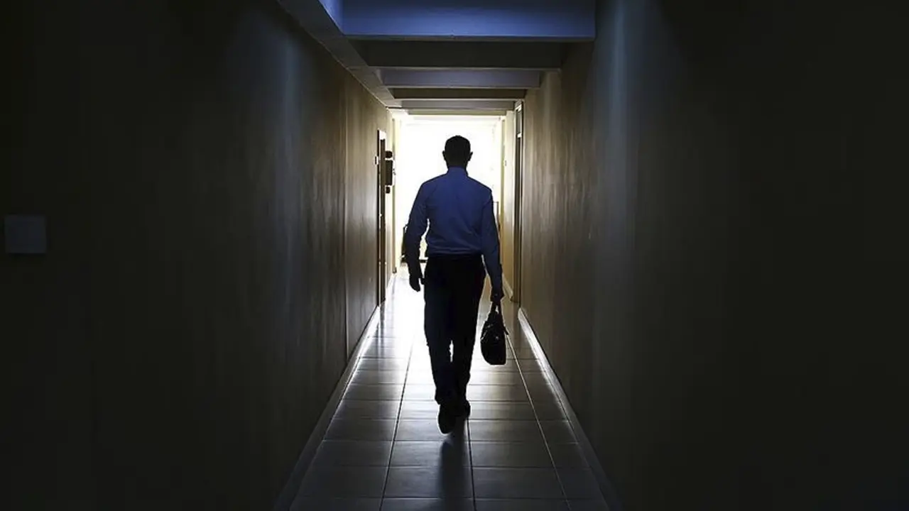 Memurların çalışma saatlerinde yeni dönem! Artık sabah 9 akşam 15.30!