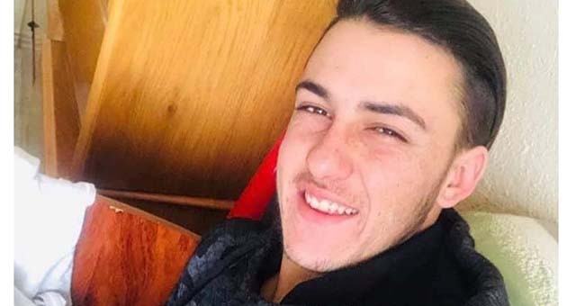 Motosikletiyle duvara çarpan sürücü yaşamını yitirdi