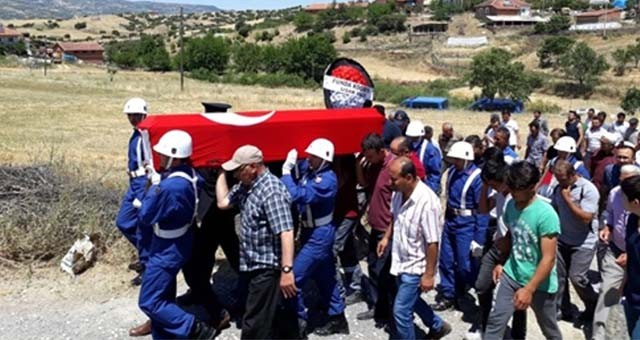 Kıbrıs gazisi Ali Osman Arı son yolculuğuna uğurlandı