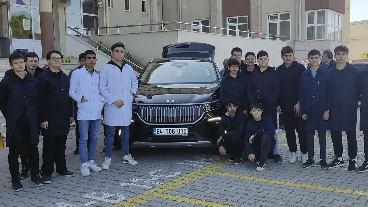 Yerli ve Milli Otomobil TOGG, Uşak Ticaret Odası Envanterine Girdi