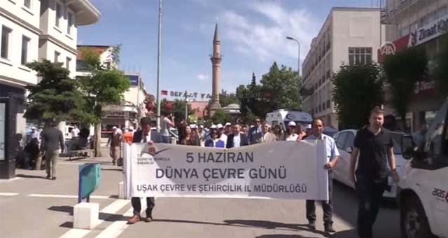 Uşak'ta çevre yürüyüşü