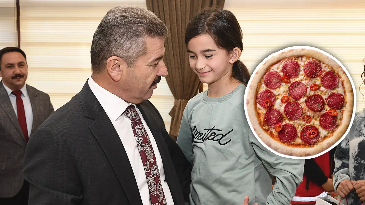 Kızlar, Uşak Valisi Dr. Turan Ergün'e Pizza Ismarlattı