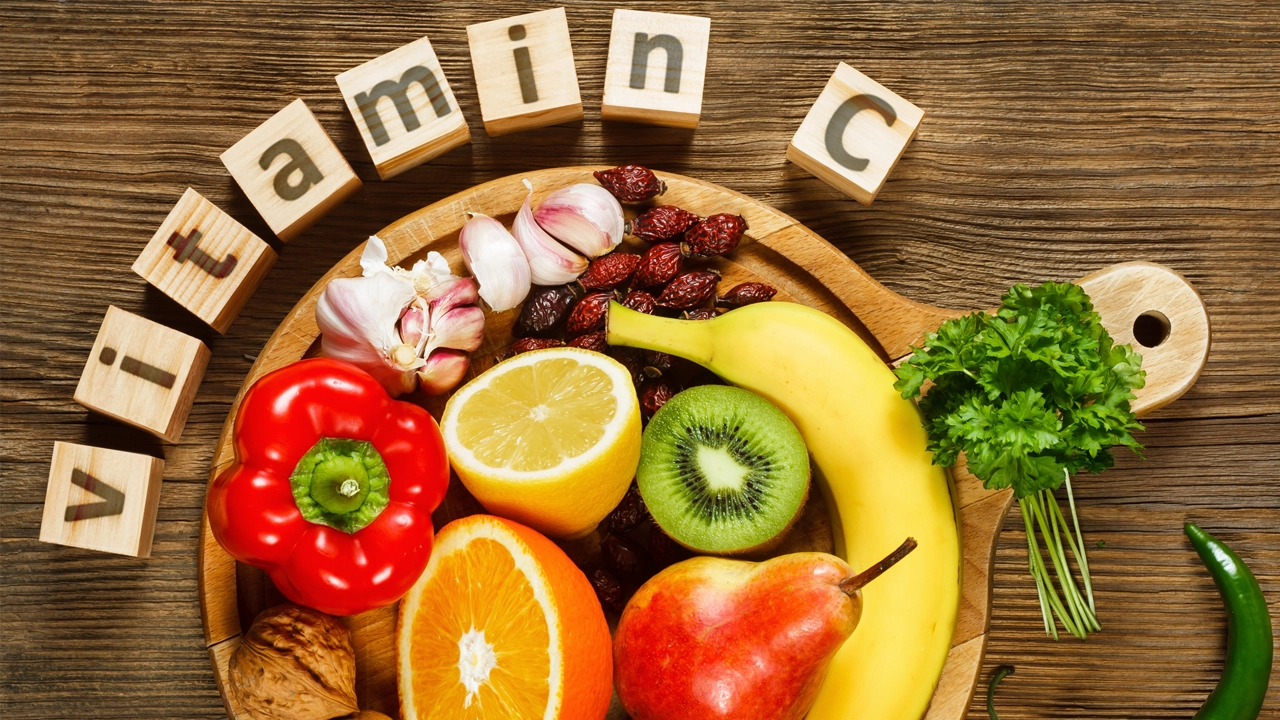 C vitamini deponuzu dolduran meyve! Yiyenler doktor yüzü görmüyor: Faydası o kadar çok ki…