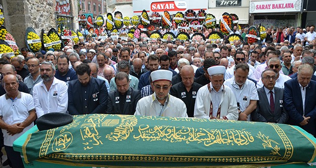 Duayen Sanayici Sait Ağaoğlu Son Yolculuğuna Uğurlandı