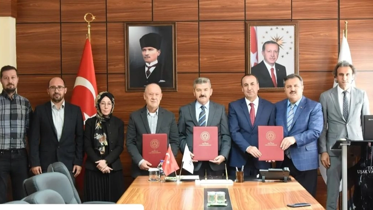 Uşak Şehit Mehmet Çetin İmam Hatip Orta Okulu'na Uygulama Camii Yapılacak