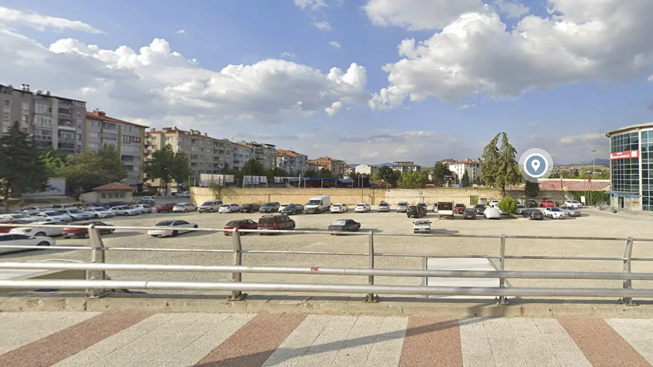 Uşak Bir Eylül Stadumunun Yanına Spor Kompleksi İnşaatına Başlandı