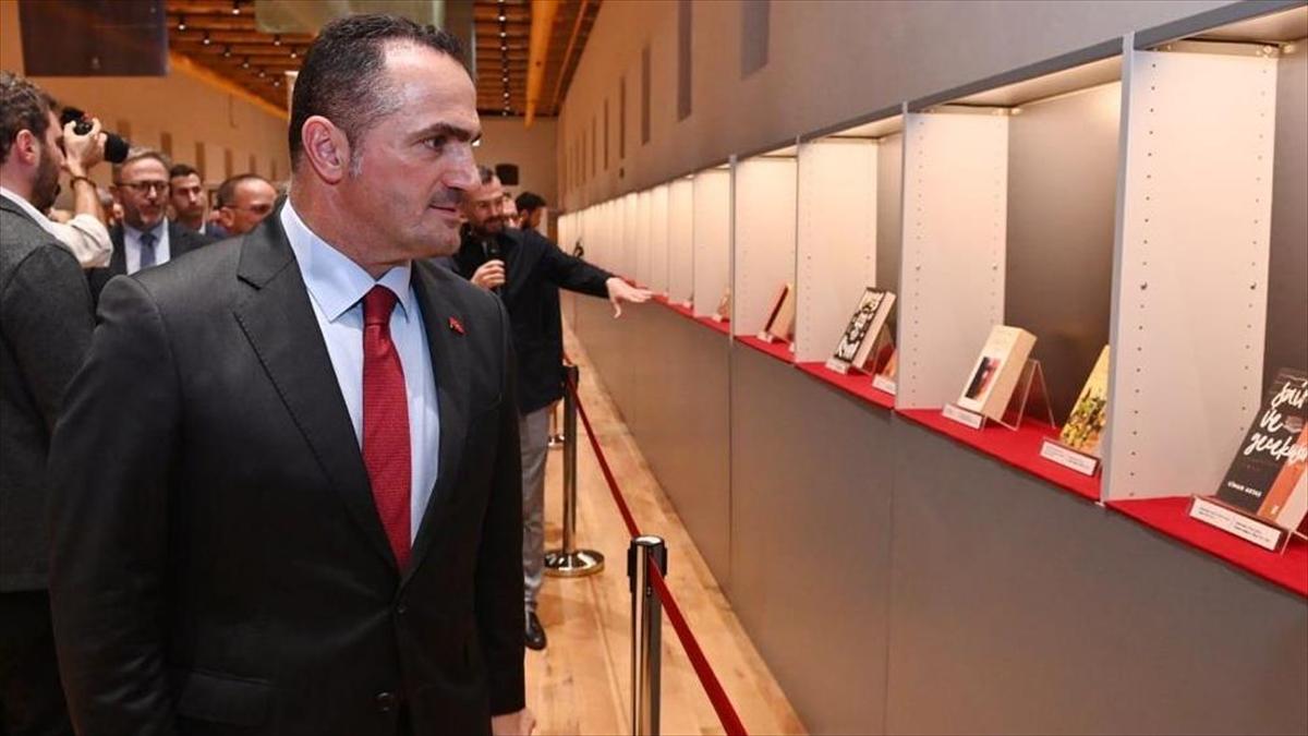 İSTANBUL - AA'nın "100 Yıl Özel Serisi" kültür sanat dünyasına tanıtıldı (2)