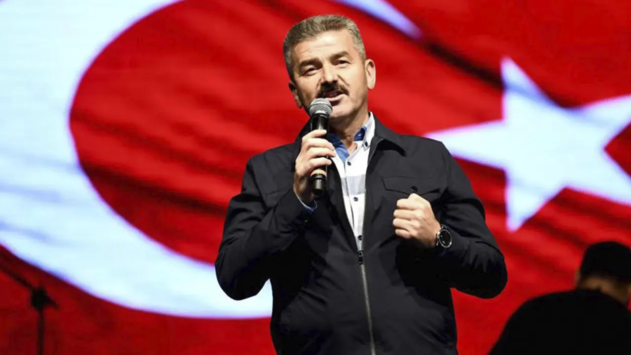 Uşak Valisi Dr. Turan Ergün'ün 100. Yıl Mesajı