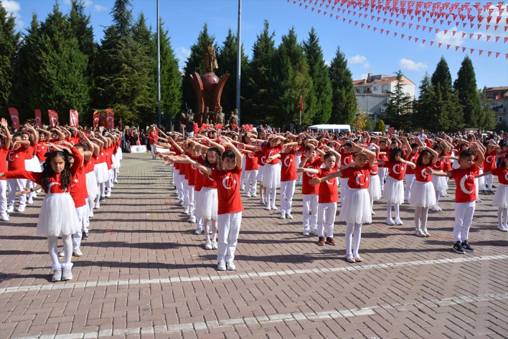 Banaz'da Cumhuriyet’in 100. Yılı kutlandı