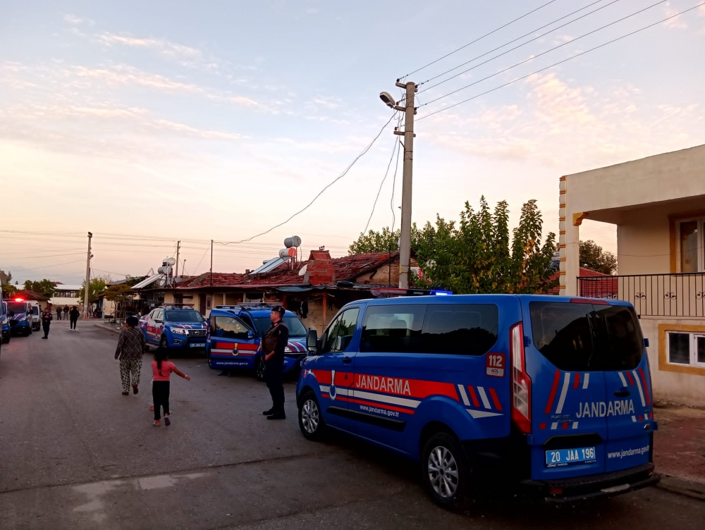 Denizli'de düğünde havaya ateş eden alkollü 23 kişi yakalandı