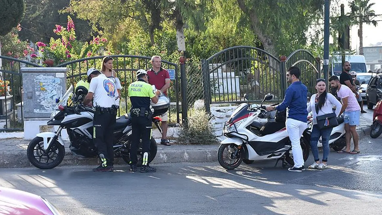 Uşak'ta Motosiklet Kullanıcıları İçin Yeni Zorunluluk Geldi