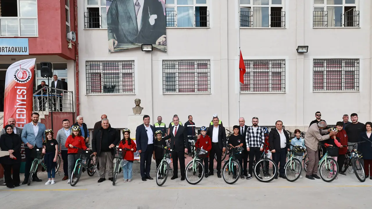 "Sağlıklı Gelecek, Bisikletle Gelecek"  Projesinden Öğrencilere hediye bisiklet