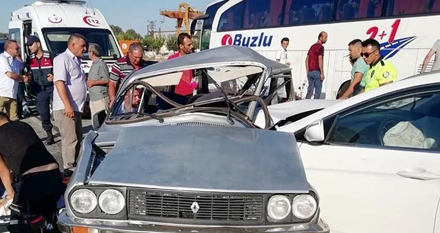 Uşak'ta trafik kazası: 1 ölü, 3 yaralı