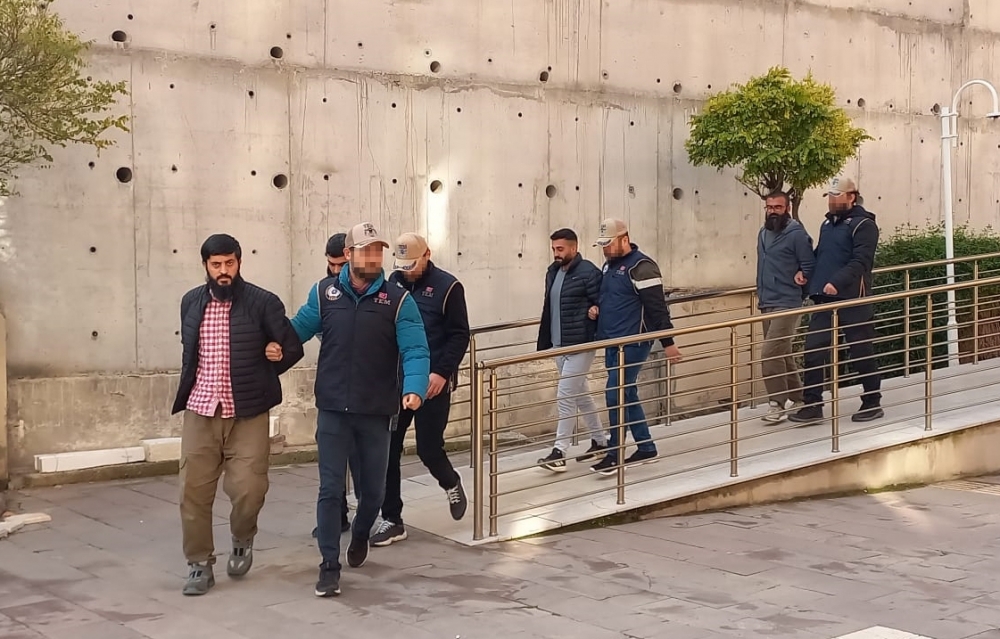 Manisa'da DEAŞ operasyonunda yakalanan 1 şüpheli tutuklandı