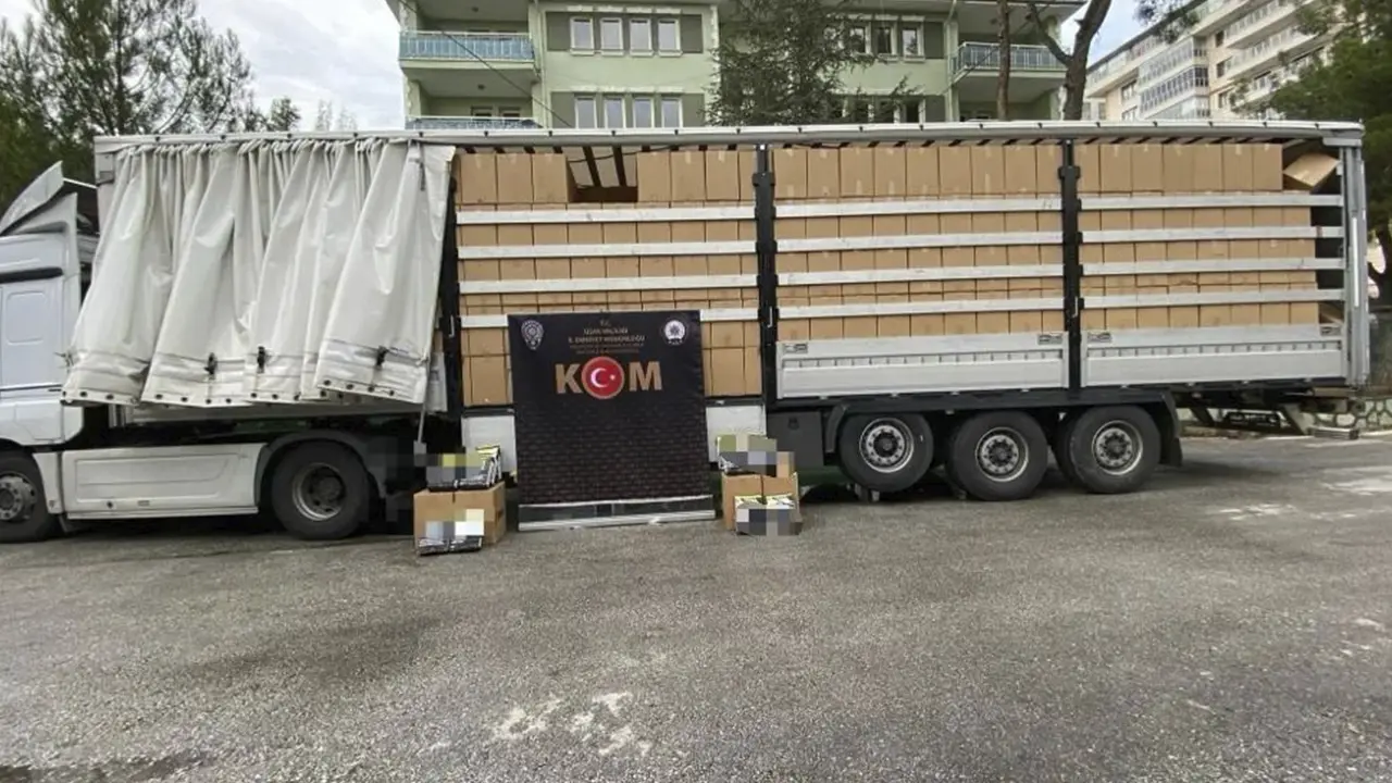 Uşak Emniyetinden 20 Milyon TL'lik Kaçakçılık Operasyonu!