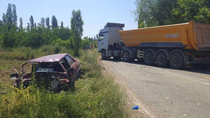 Uşak'ta tırla çarpışan otomobilin sürücüsü Onur Doğan öldü