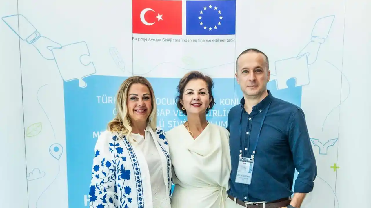 Izmir Gazeteciler Cemiyeti Uşak2