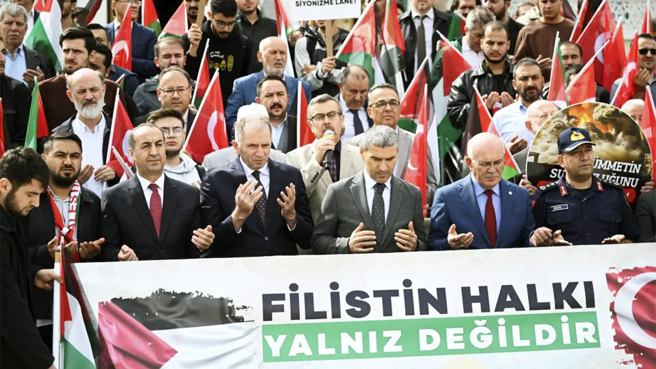 Gazze Uşak Üniversitesi Dua 1
