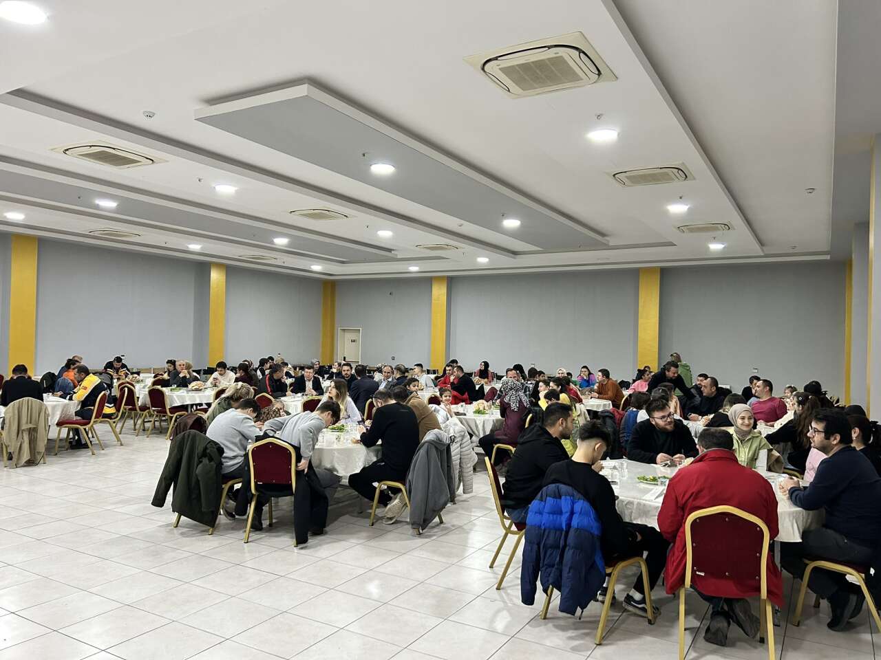 ak-parti-usak