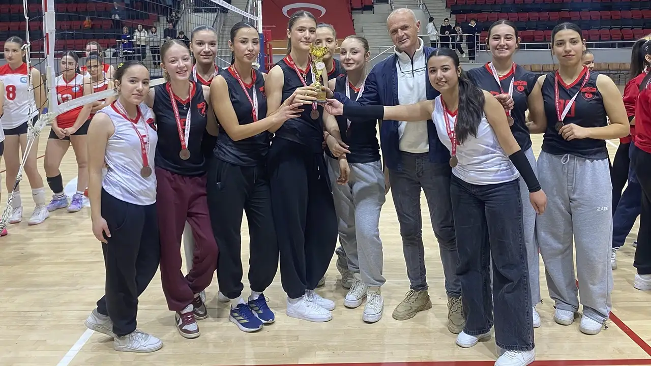 usak-spor-lisesi